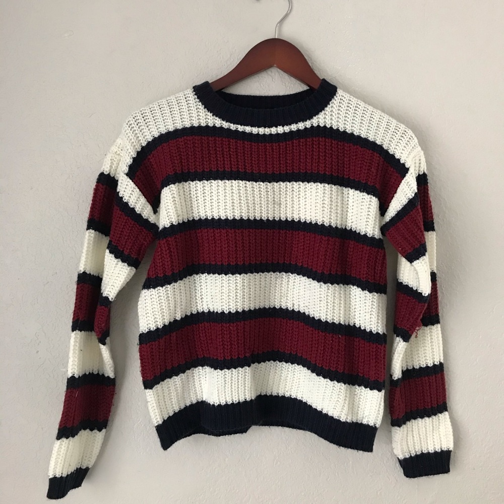 Jennyfer a Woman’s Knitted Sweatshirt